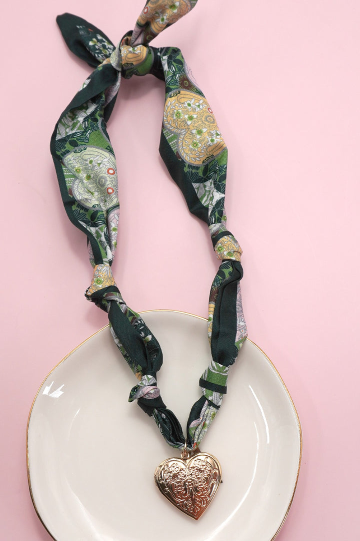 Scarf Necklace Heart Wrap