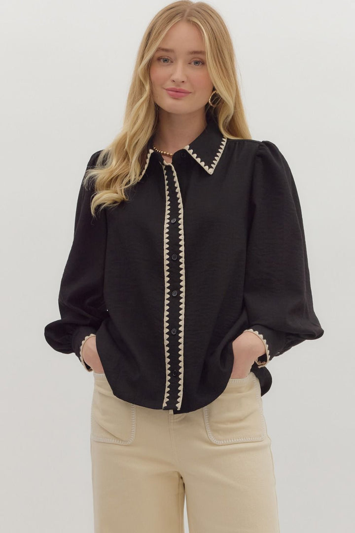 Classic and Trendy Shirt in Black Collar
