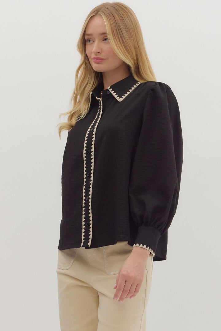Classic and Trendy Shirt in Black Collar