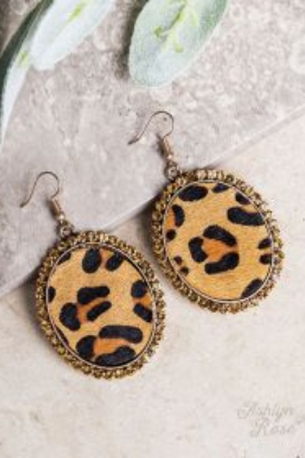 Paw Sitively Perfect Leopard Circle Earrings Gold